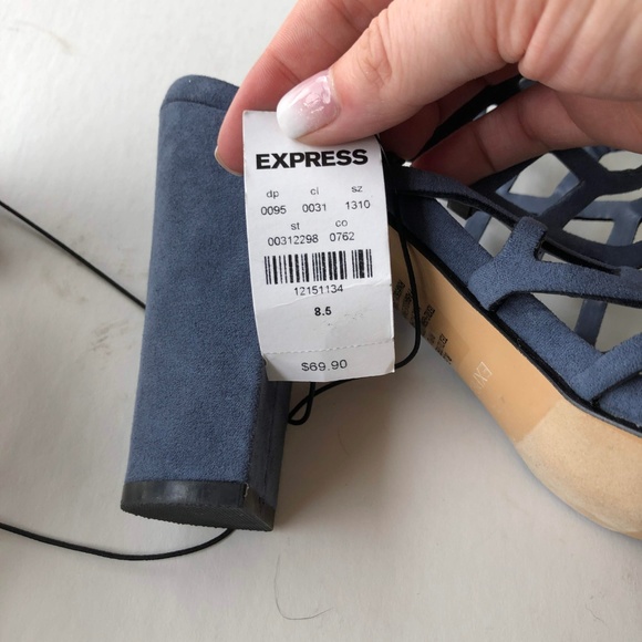 Express Caged Block Heel - Picture 4 of 4